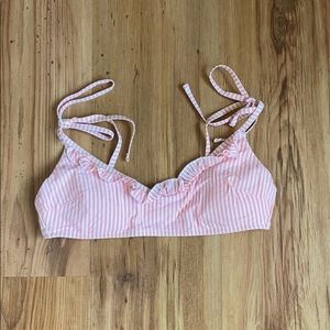 Women’s bathing suit top